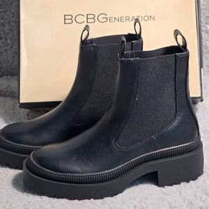 BCBGeneration Marie Black Chelsea Lug Sole Boots Chunky Pull On Women's Size 5.5